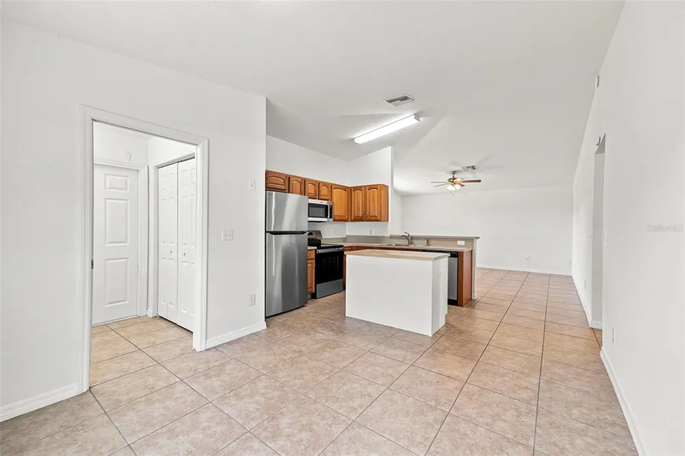 37150 HIGHLAND BLUFF CIRCLE Dade City, FL 33523
