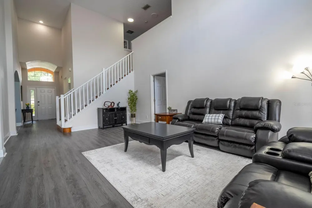 254 CORDOVA AVENUE Davenport, FL 33897