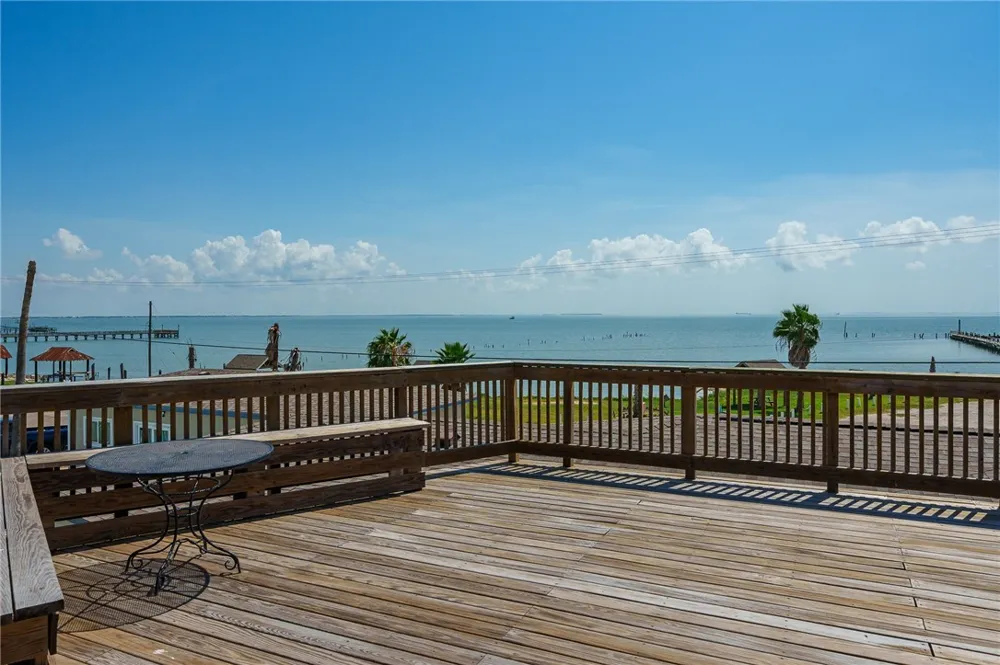 919 Fulton Beach #207 Fulton, TX 78382