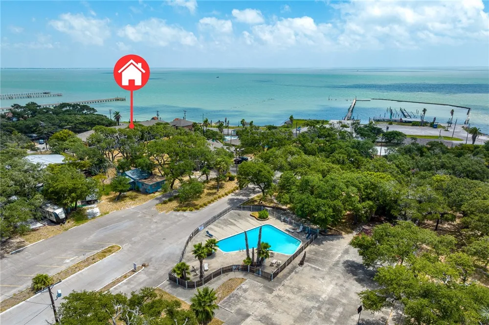 919 Fulton Beach #207 Fulton, TX 78382