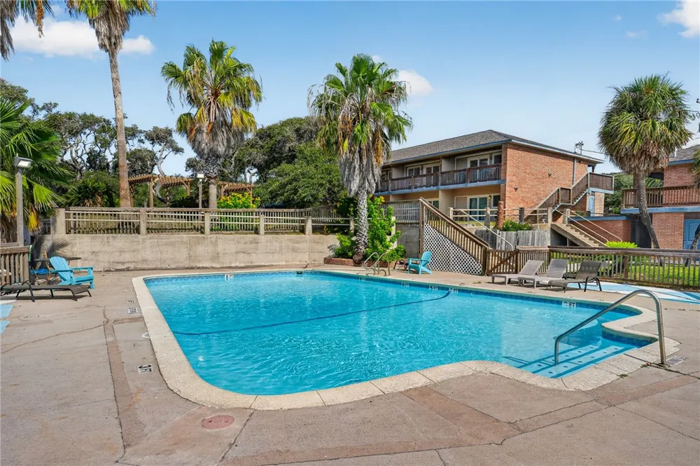 919 Fulton Beach #207 Fulton, TX 78382