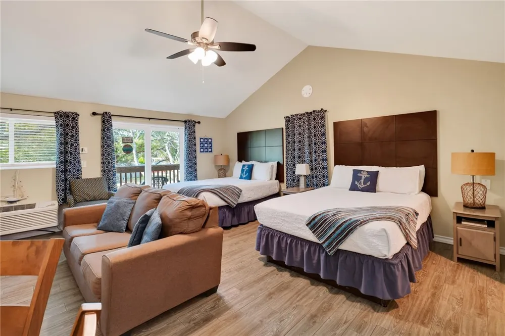 919 Fulton Beach #207 Fulton, TX 78382