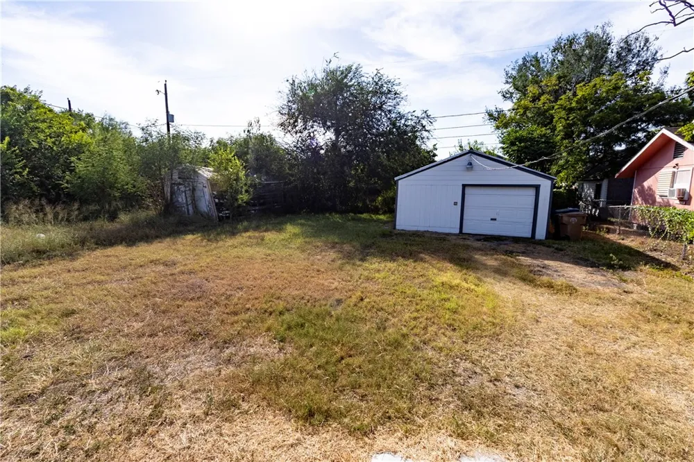 2805 Niagara Street Corpus Christi, TX 78405