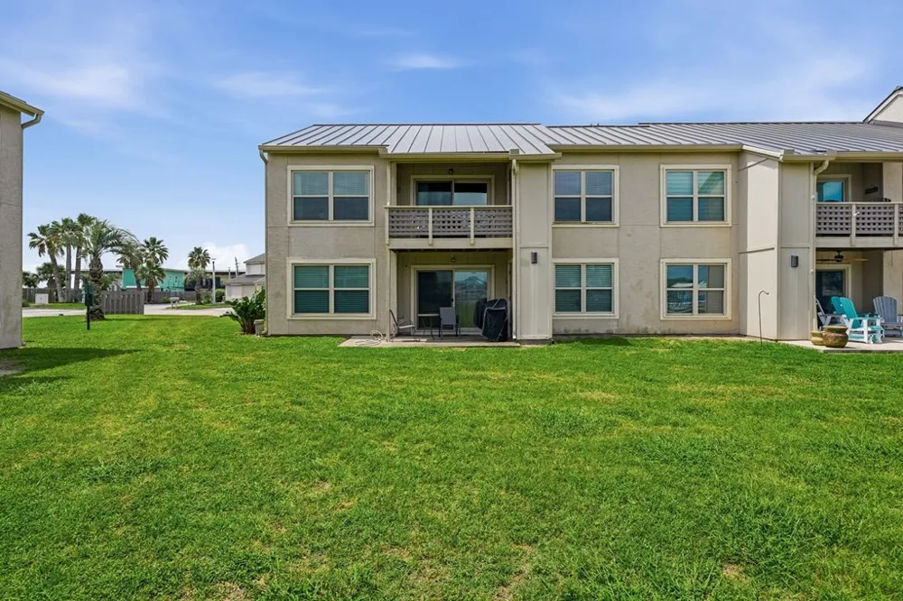 2412 Bayhouse Drive #2412 Rockport, TX 78382