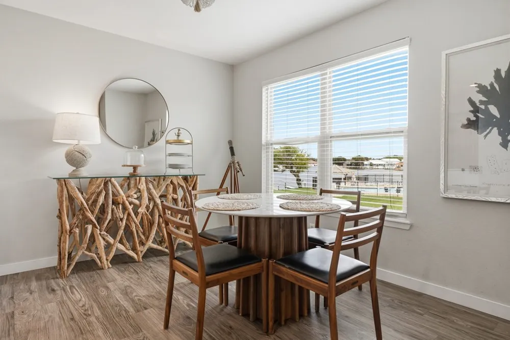 2412 Bayhouse Drive #2412 Rockport, TX 78382