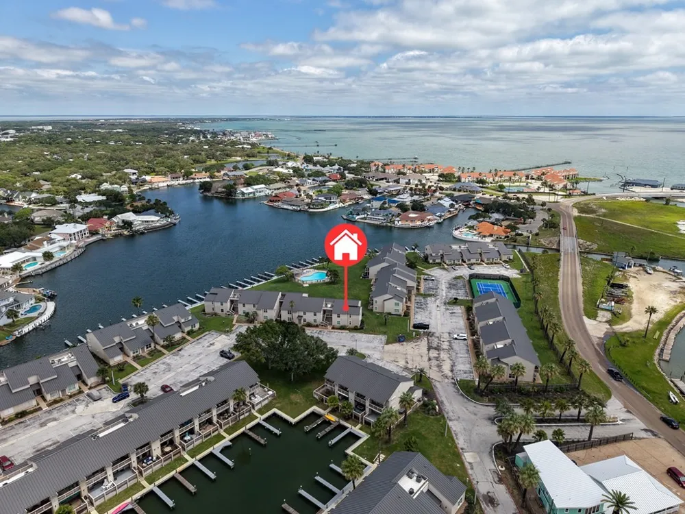 2412 Bayhouse Drive #2412 Rockport, TX 78382