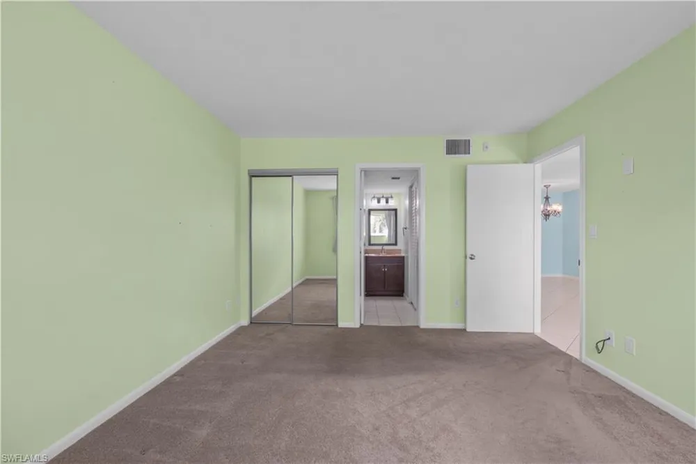1004 Manatee Road #H206 Naples, FL 34114