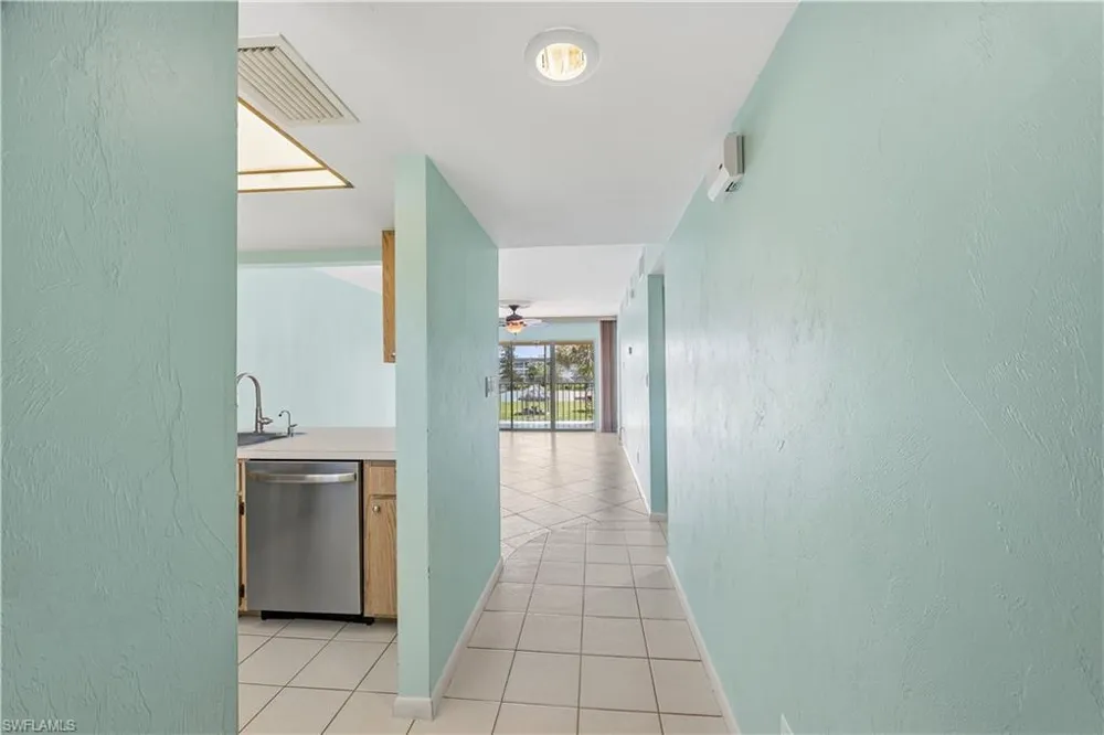 1004 Manatee Road #H206 Naples, FL 34114