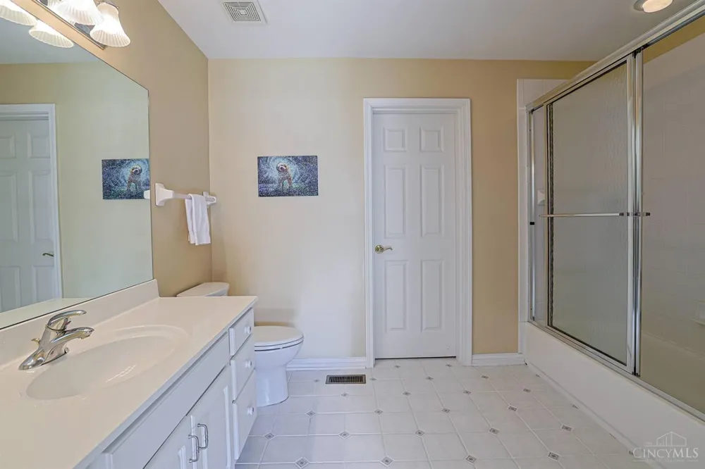 5504 Enterprise Drive Miami, OH 45150
