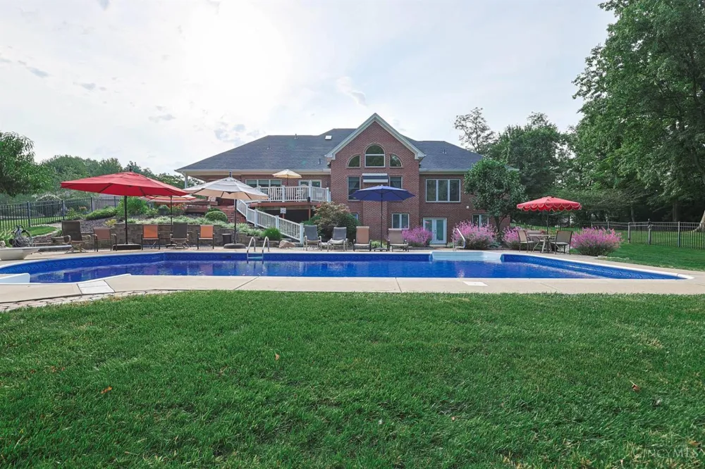 5504 Enterprise Drive Miami, OH 45150