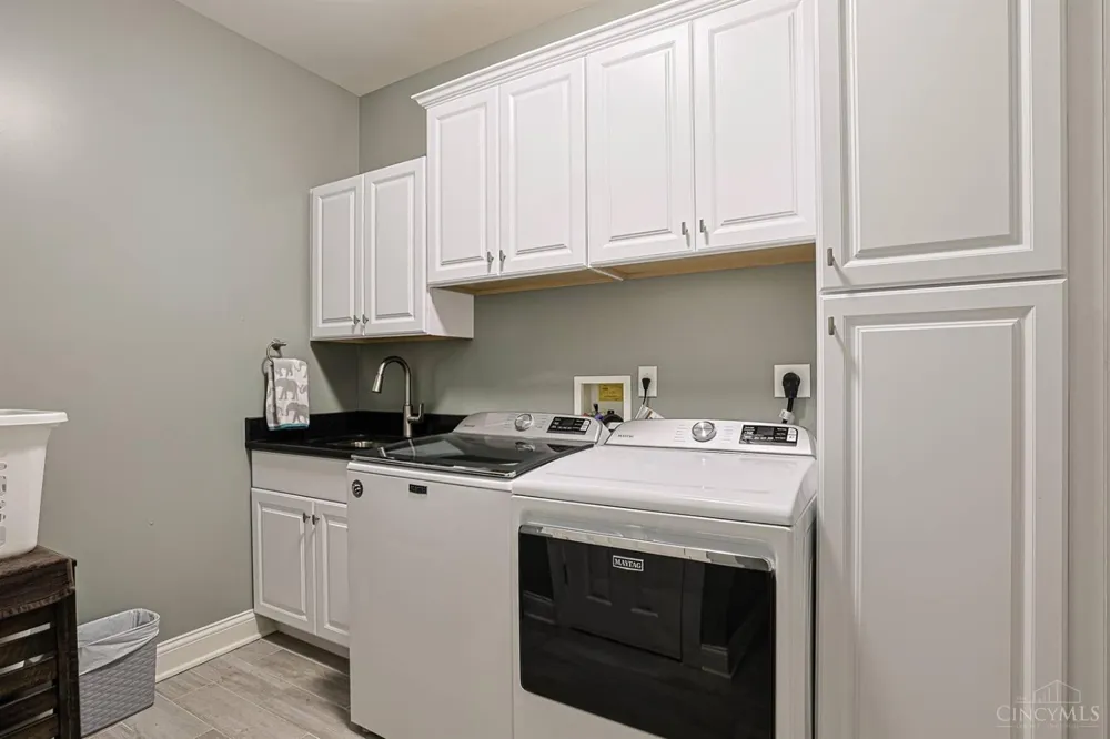 5504 Enterprise Drive Miami, OH 45150