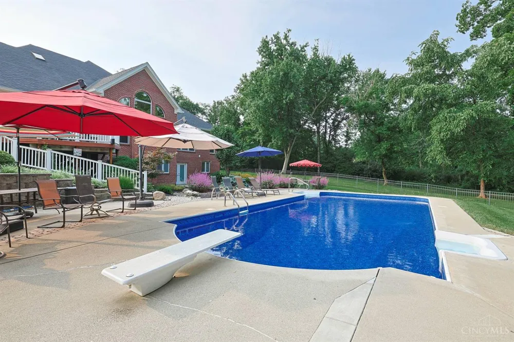 5504 Enterprise Drive Miami, OH 45150