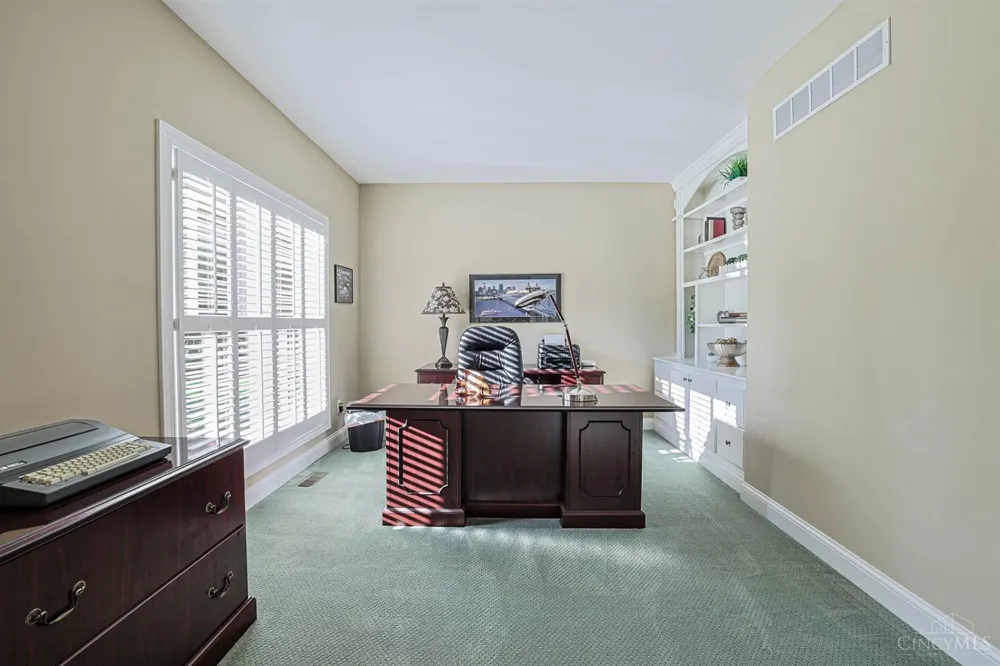 5504 Enterprise Drive Miami, OH 45150