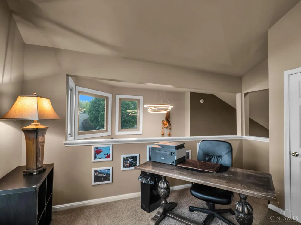 20 Fairwood Drive Miamisburg, OH 45342