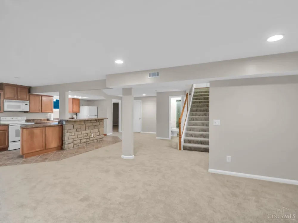 20 Fairwood Drive Miamisburg, OH 45342