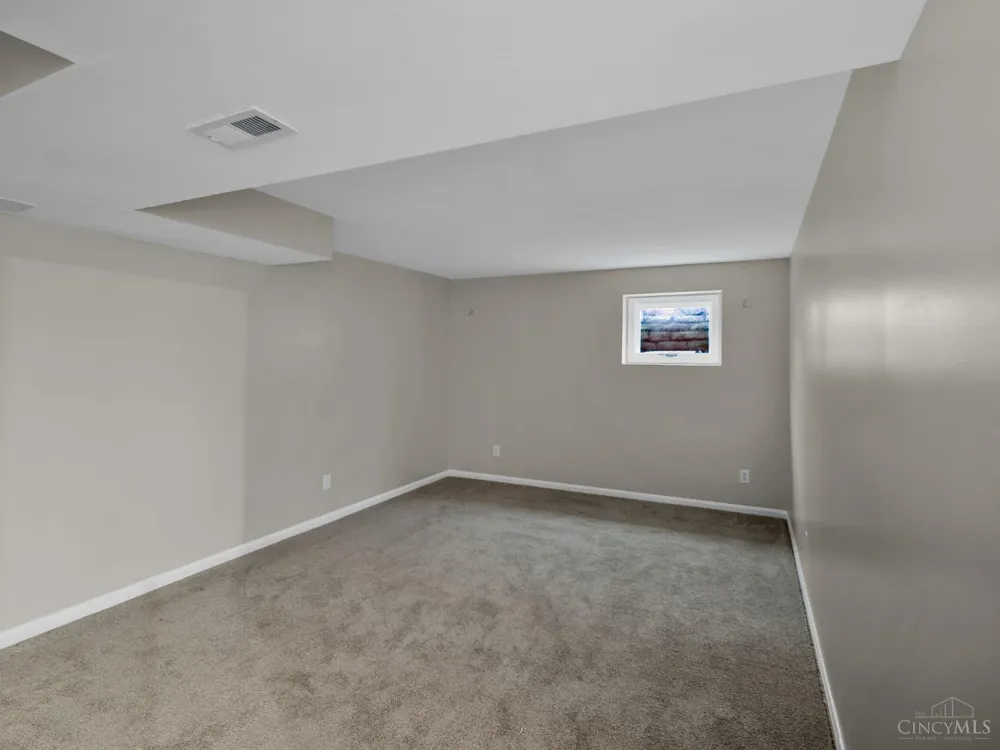 20 Fairwood Drive Miamisburg, OH 45342