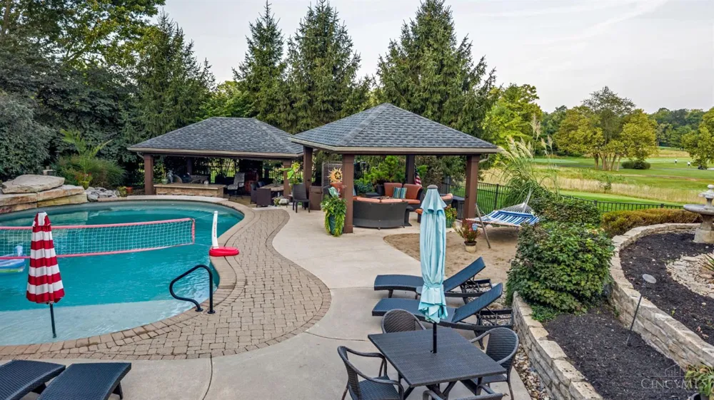 20 Fairwood Drive Miamisburg, OH 45342