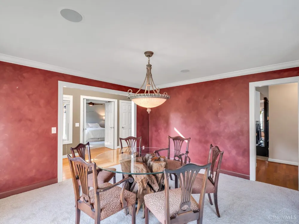 20 Fairwood Drive Miamisburg, OH 45342