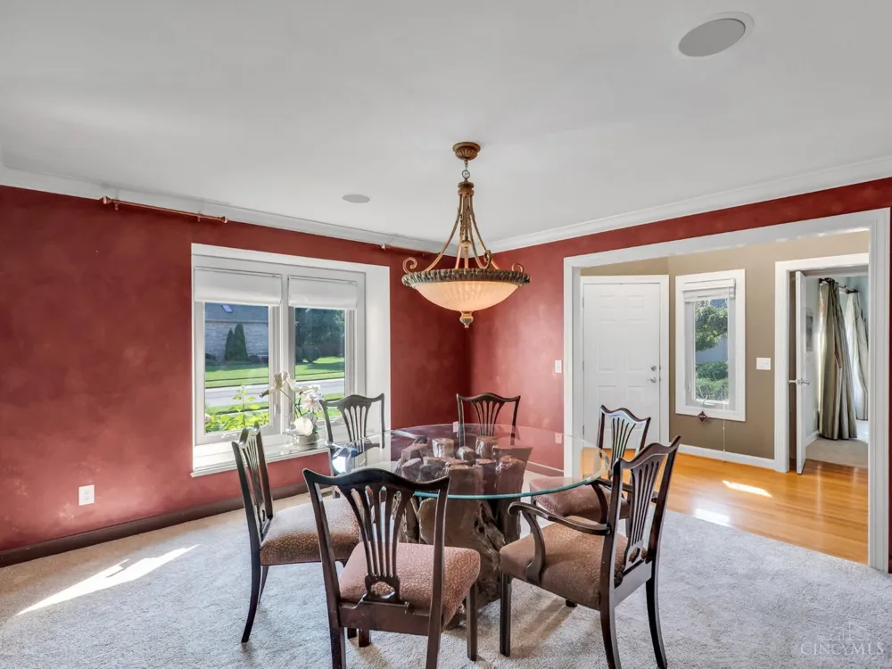20 Fairwood Drive Miamisburg, OH 45342