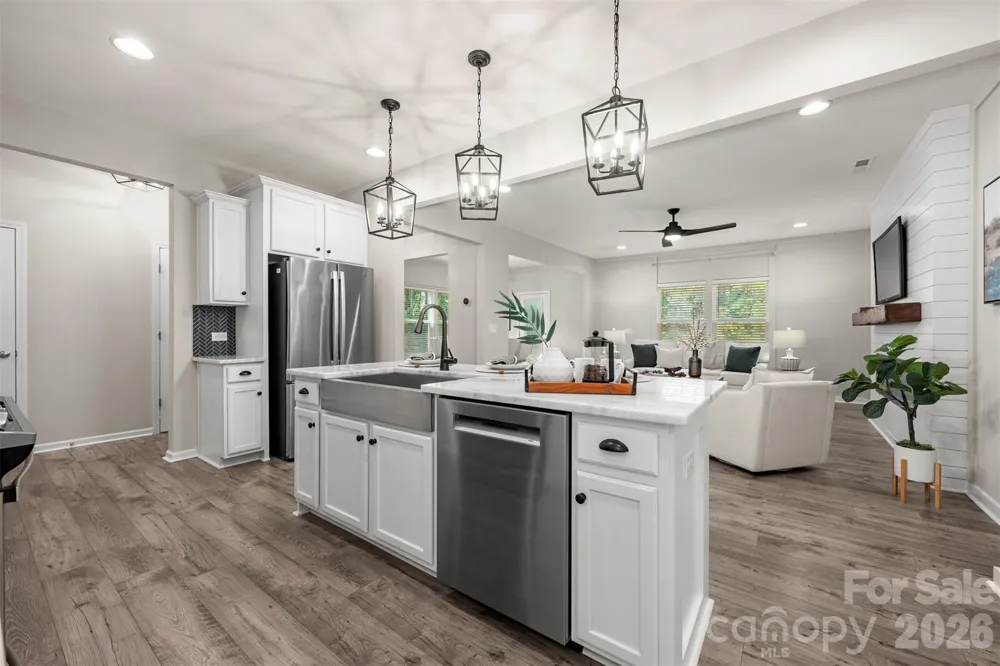 1115 Streamside Lane York, SC 29745