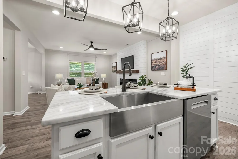 1115 Streamside Lane York, SC 29745