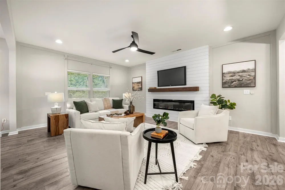 1115 Streamside Lane York, SC 29745