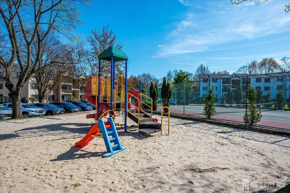 349 Lancaster Court Piscataway, NJ 08854