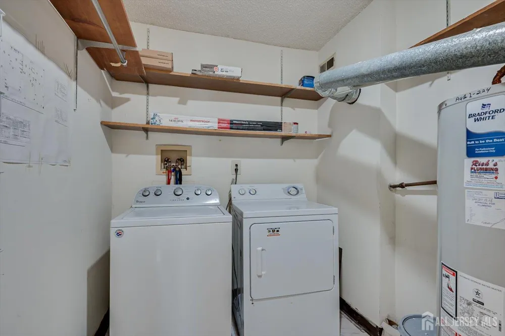 349 Lancaster Court Piscataway, NJ 08854