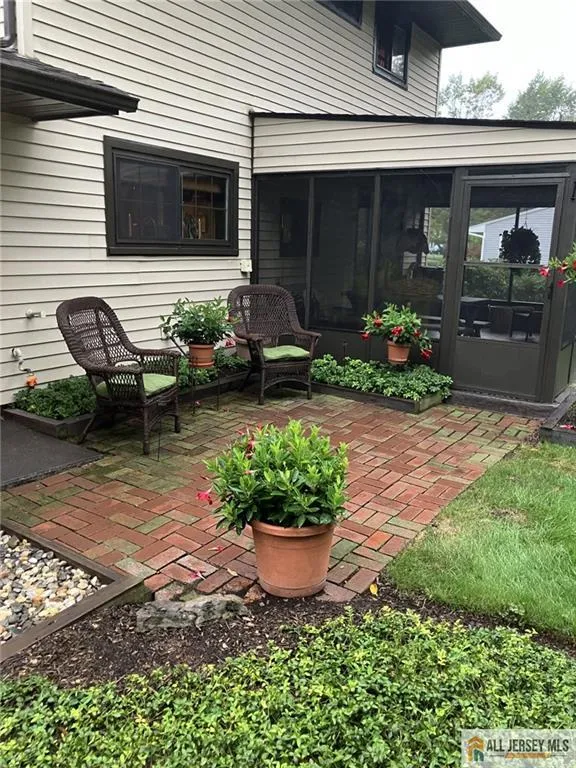 40 Emerald Road South Brunswick, NJ 08824