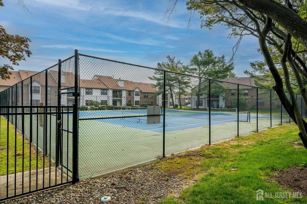 1801 Bayhead Drive Sayreville, NJ 08859