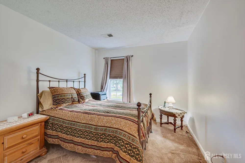 1801 Bayhead Drive Sayreville, NJ 08859