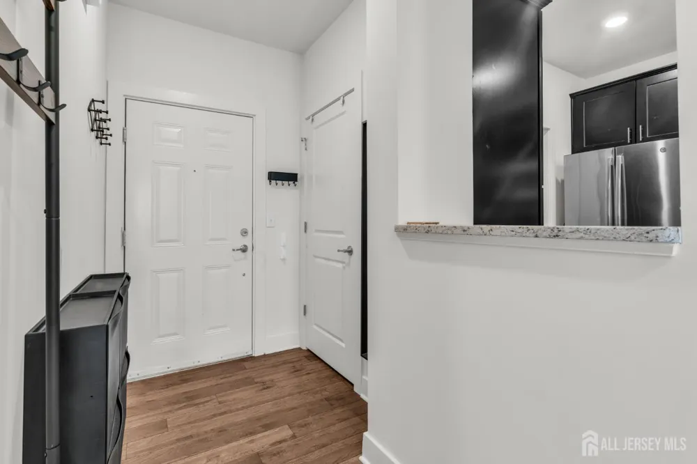 637 Marion Lane Monroe, NJ 08831