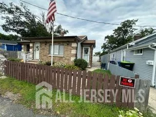 216 Hillcrest Avenue Old Bridge, NJ 08879