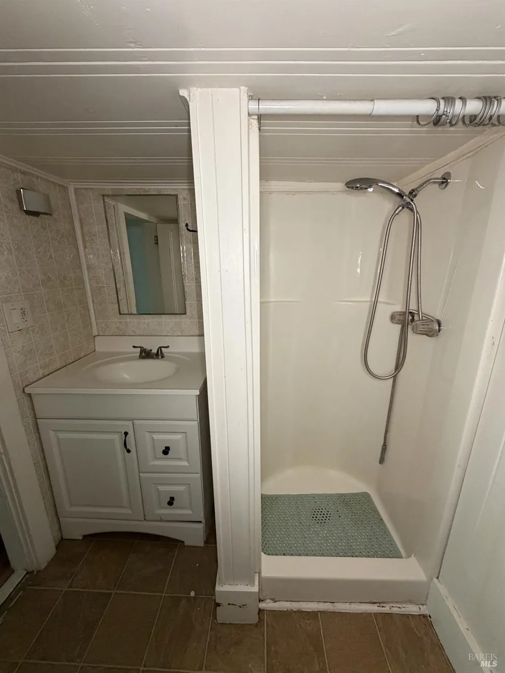 14692 Canyon 1 Road Guerneville, CA 95446