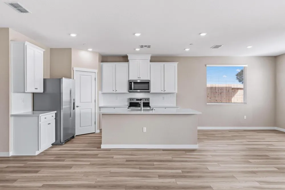 3422 Dillion Way Denair, CA 95316