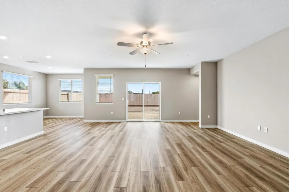 3422 Dillion Way Denair, CA 95316