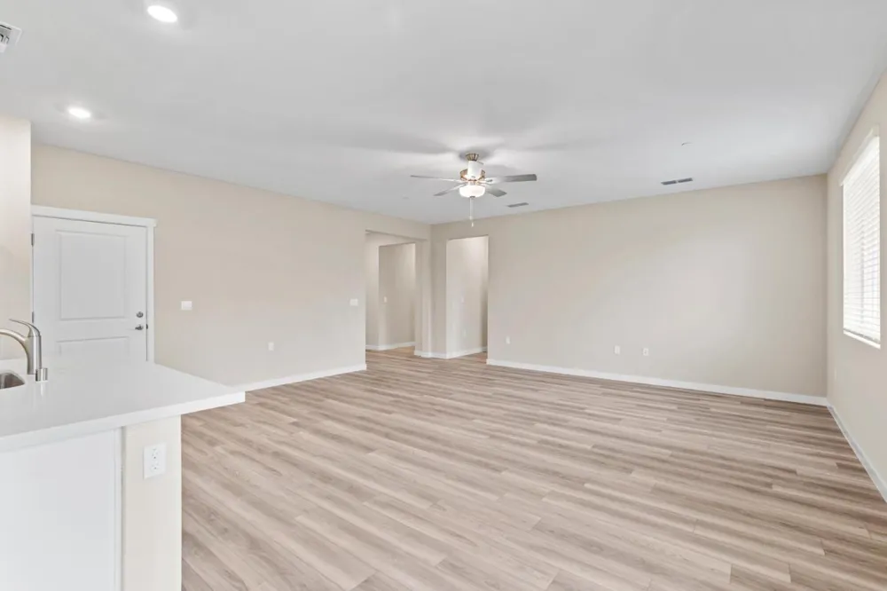 3324 Dillion Way Denair, CA 95316
