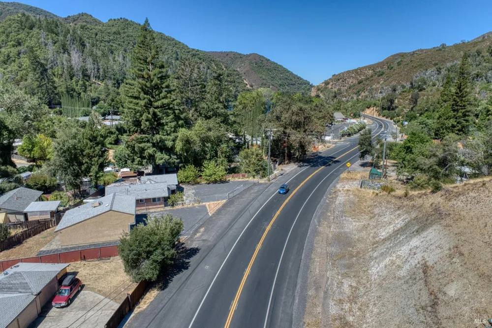 5147 W State Highway 20 Highway Upper Lake, CA 95485