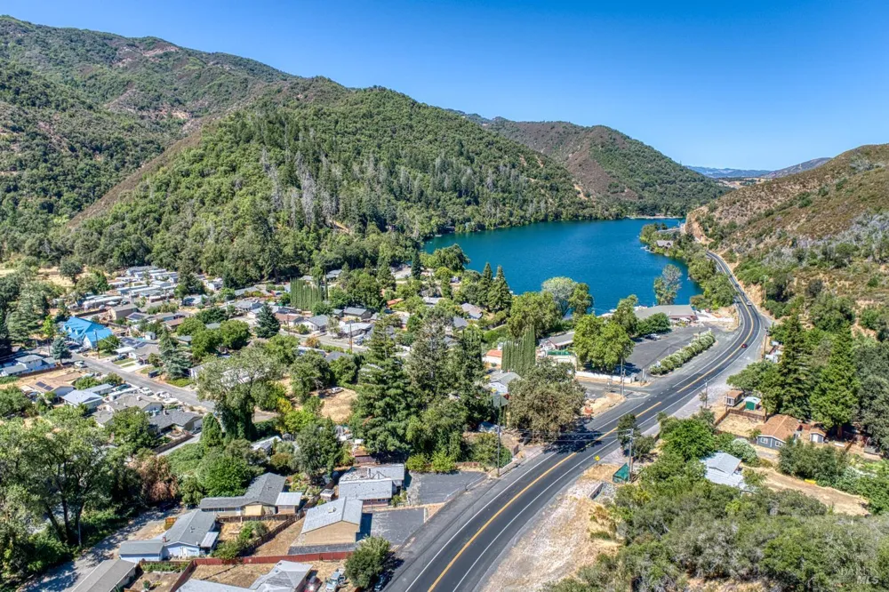 5147 W State Highway 20 Highway Upper Lake, CA 95485