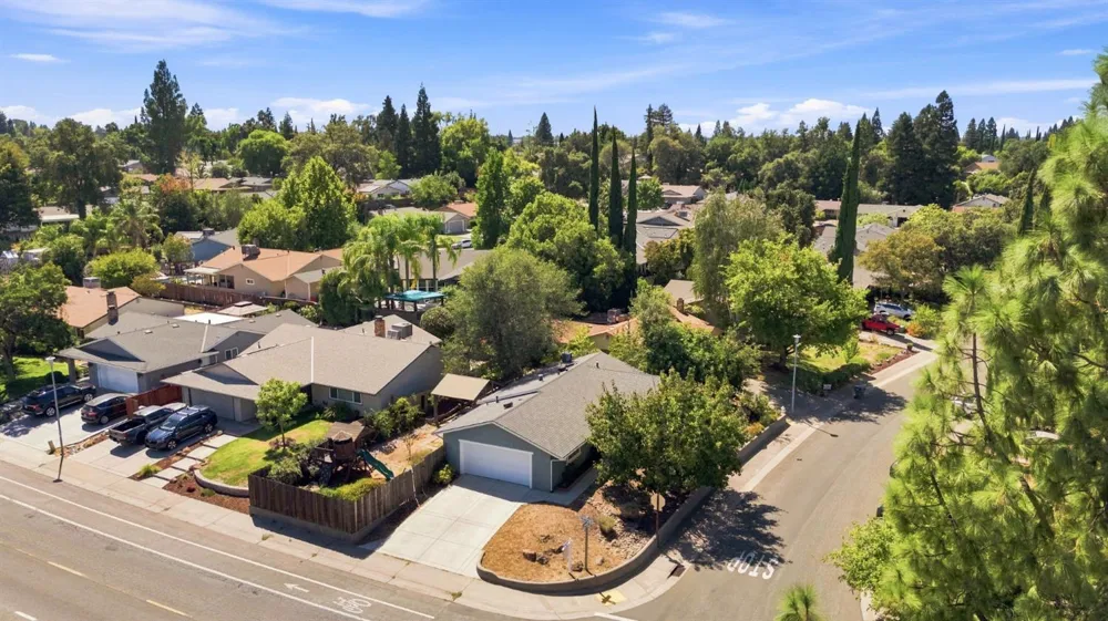 6460 Bay Hill Way Orangevale, CA 95662