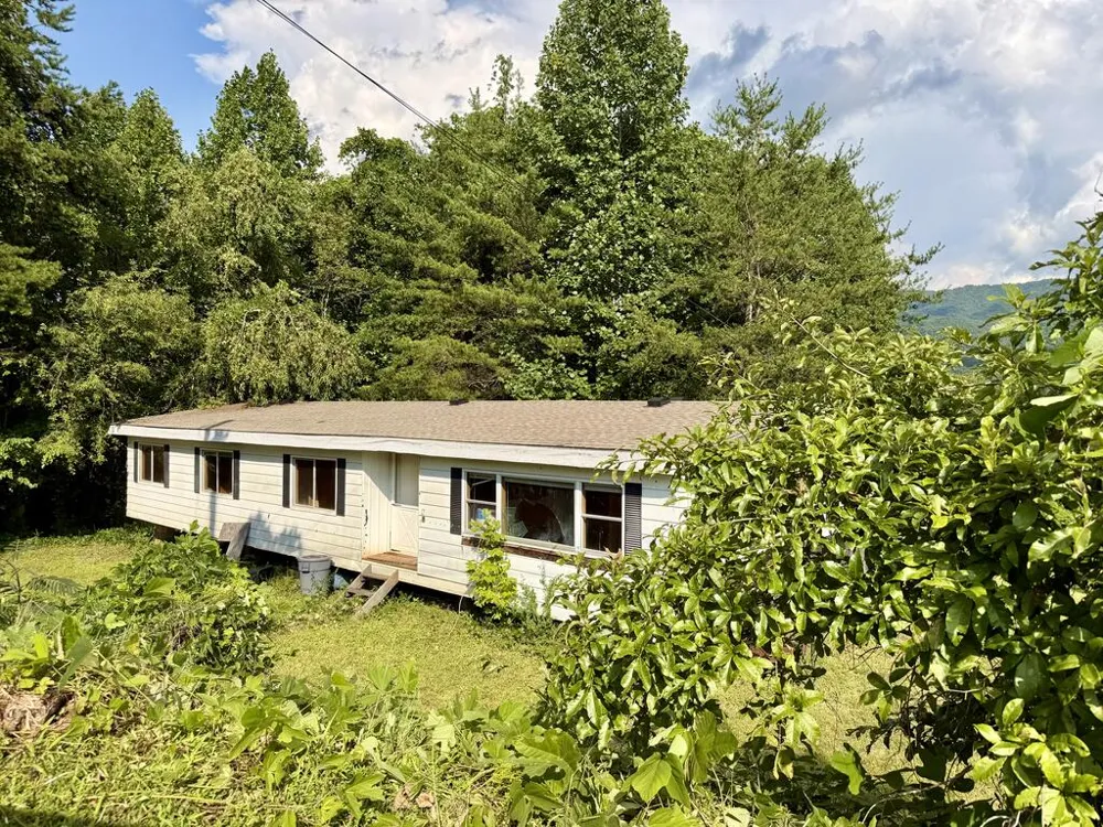 Old VFW Rd Whittier, NC 28789
