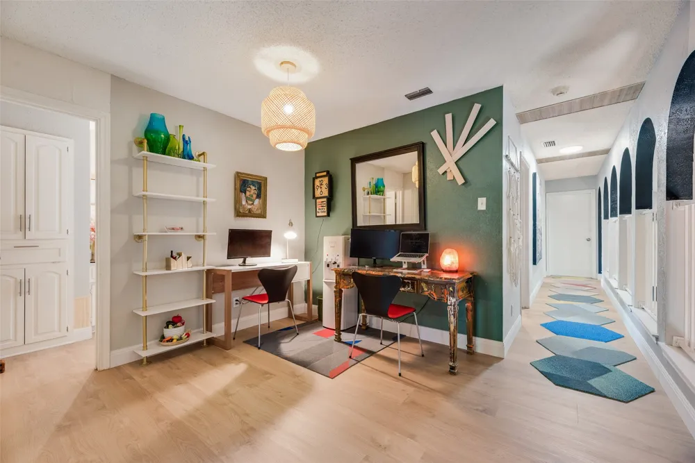 513 San Pedro Drive Garland, TX 75043