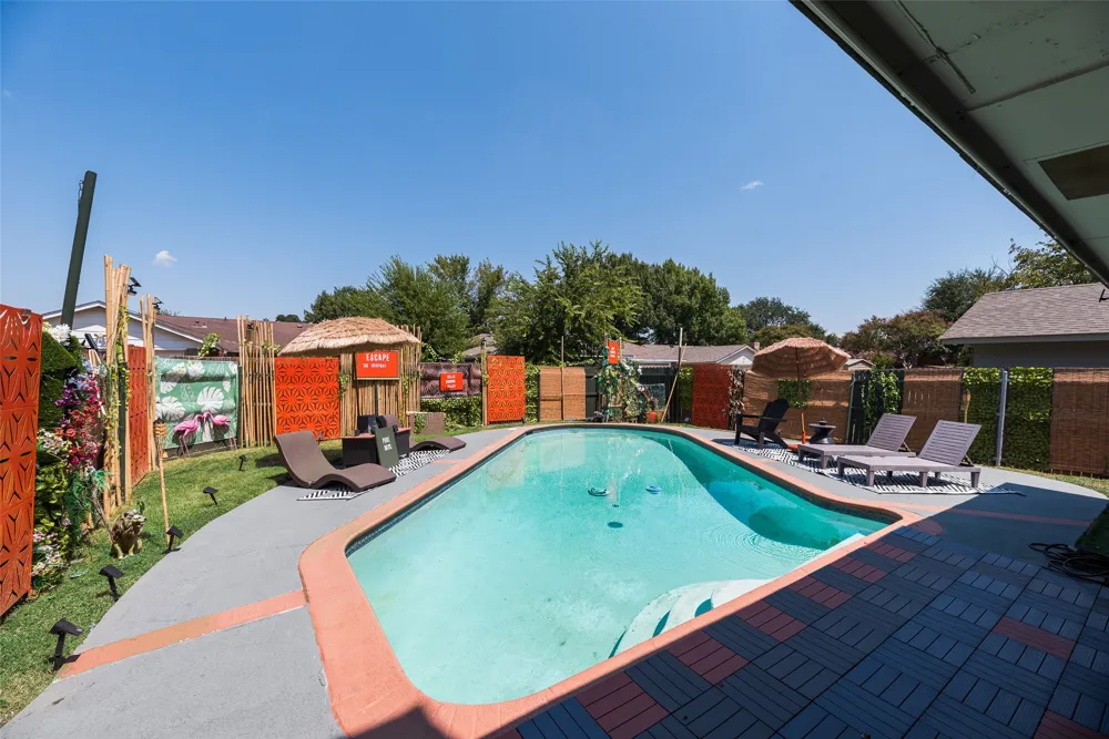 513 San Pedro Drive Garland, TX 75043