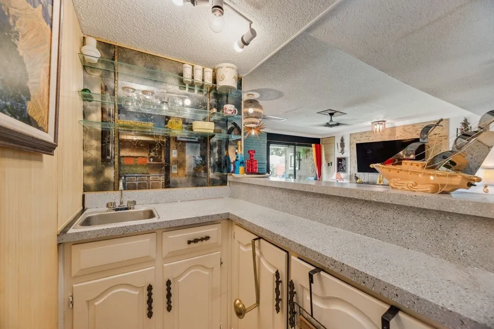 513 San Pedro Drive Garland, TX 75043