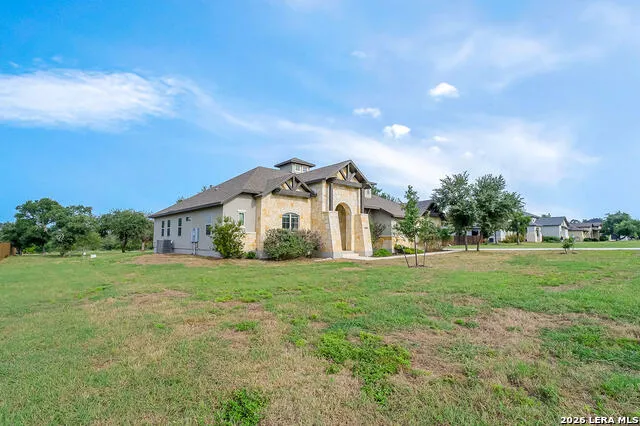 558 James Way Castroville, TX 78009