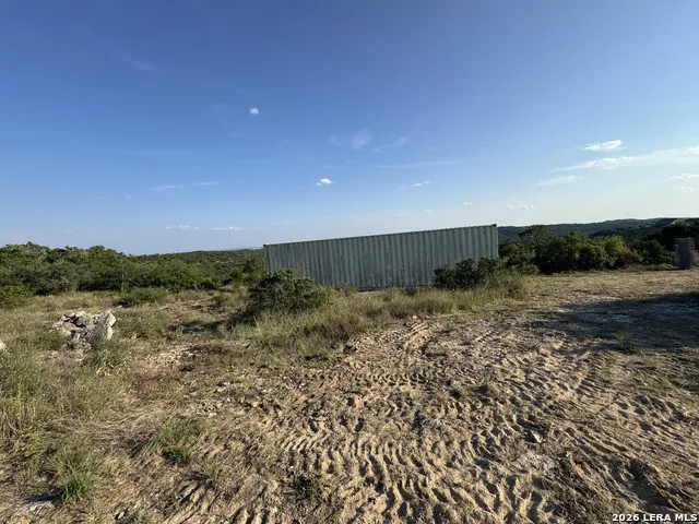1423 County Road 2744 Mico, TX 78056