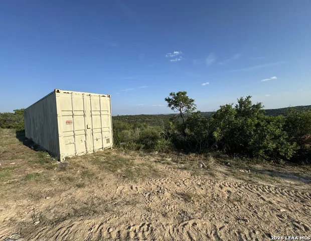 1423 County Road 2744 Mico, TX 78056