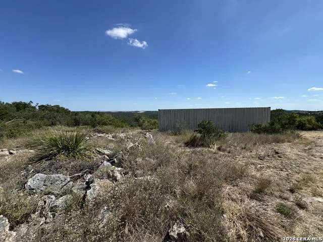 1423 County Road 2744 Mico, TX 78056