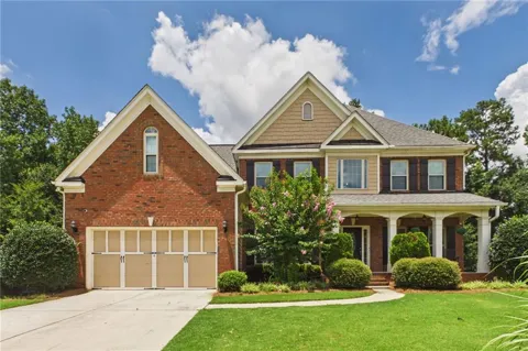 104 Windward Hills