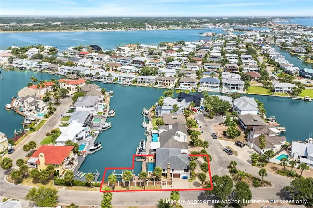 2 Spoonbill Rockport, TX 78382